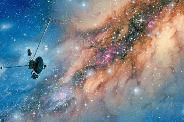 45 años después de su lanzamiento, la Voyager 1 de la NASA sigue viajando más allá de nuestro Sistema Solar. Sin embargo, la veterana nave espacial está enviando repentinamente datos inusuales que desconciertan a sus ingenieros.